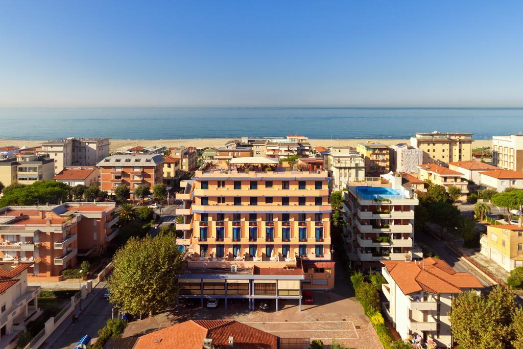 Hotel Eur Lido di Camaiore Exteriör bild